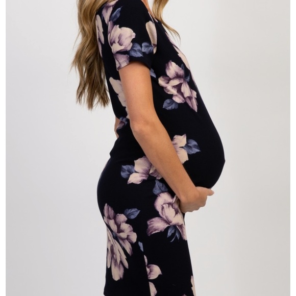 Pink Blush Floral Maternity Dress - Picture 4 of 4